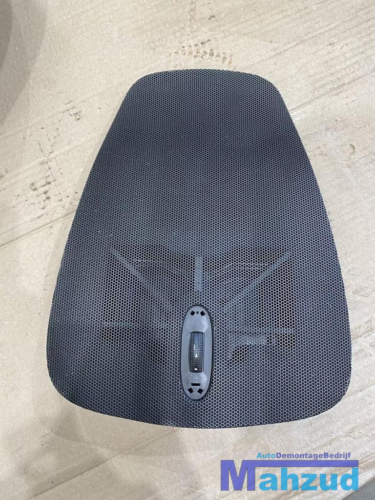 MERCEDES CLK W209 luchtrooster midden rooster A2098300754, Gebruikt, Mercedes-Benz AG, Mercedes-Benz, Mercedesstrasse 120
70372  Stuttgart, DE