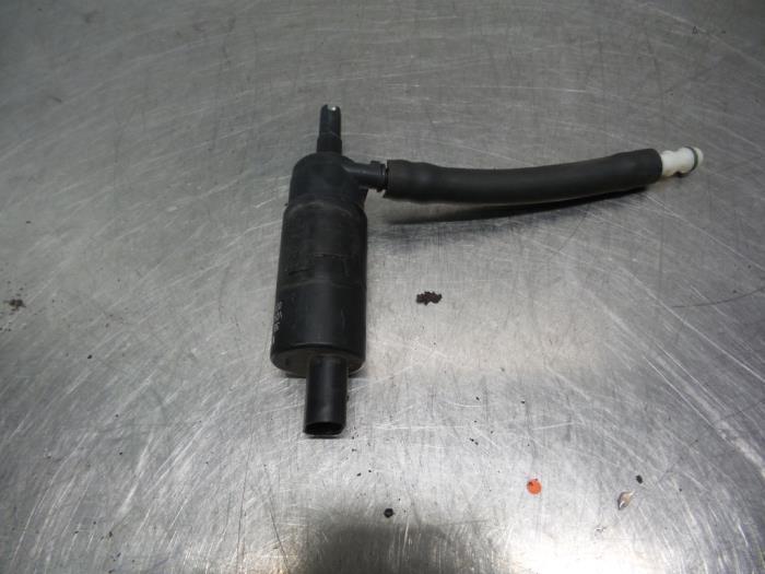 Pompe buse phare d'un Audi A4 (A4 01-), Autos : Pièces & Accessoires, Éclairage, Audi, Utilisé, 3 mois de garantie, Enlèvement ou Envoi