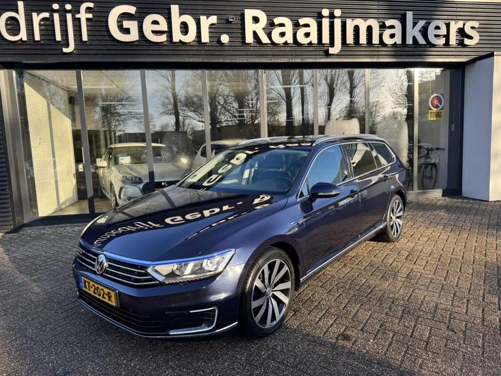 Volkswagen Passat Variant 1.4 TSI GTE Connected Series Plus*, Auto's, Volkswagen, Bedrijf, Te koop, Passat, ABS, Adaptive Cruise Control