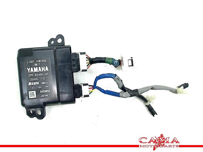 KOPLAMP Yamaha TRACER 9 GT 2021 (BAP MTT890) (2PP-85490-00), Motoren, Gebruikt