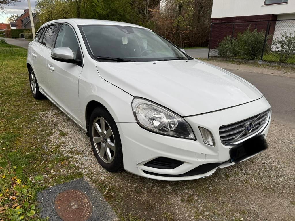 Volvo V60 D2 Rdesign, Auto's, Volvo, Voorwielaandrijving, Euro 5, 4 cilinders, Leder en Stof