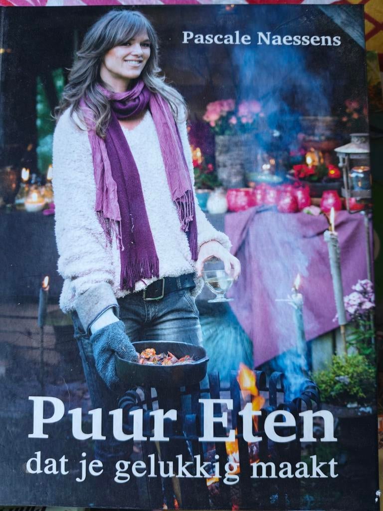 Pascale Naessens - Puur eten dat je gelukkig maakt, Boeken, Kookboeken, Ophalen