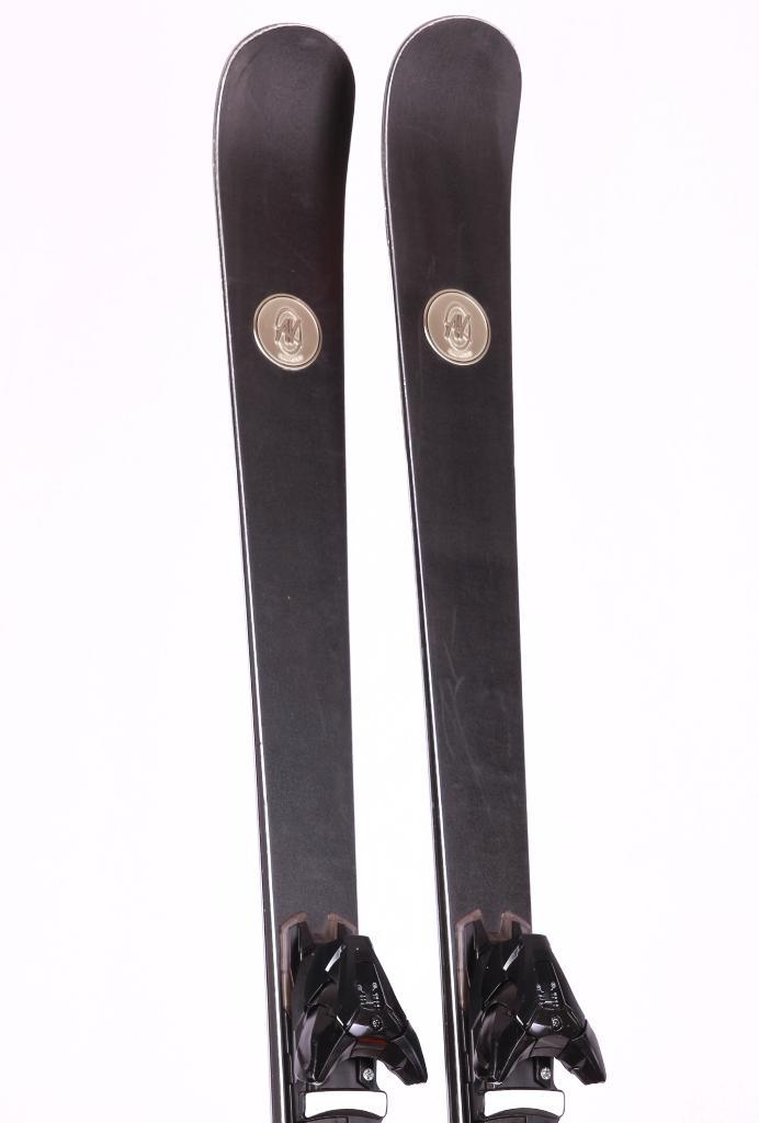 Skis 172 AK SKI PURE PASSION, noyau en bois, titane, Sports & Fitness, Ski & Ski de fond, Utilisé, Skis, Salomon, Carving, Enlèvement ou Envoi