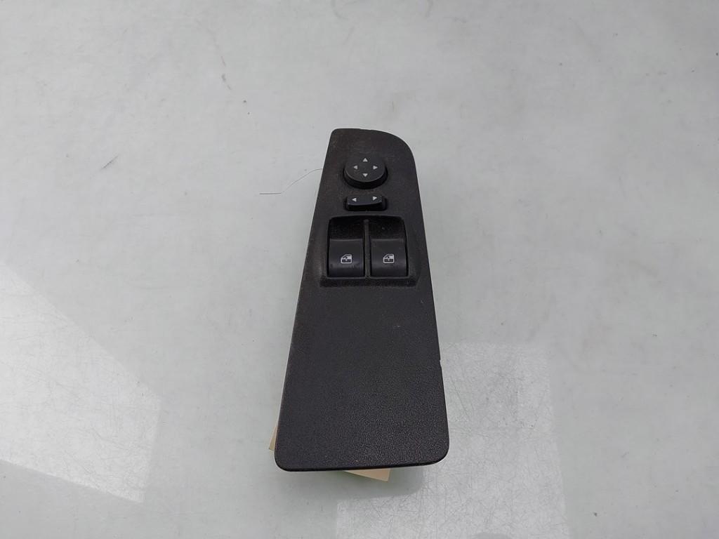 RAAMSCHAKELAAR Fiat Grande Punto (199) (|735423371|), Dhr. J. Ham, Gebruikt, Administratie@autoham.nl, Fiat