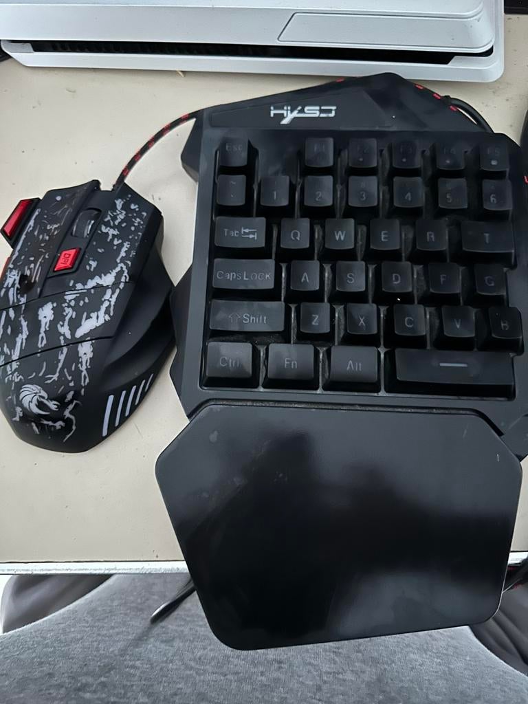 Minitoetsenbord + muis, Ophalen, Muis, Gaming muis, Zo goed als nieuw