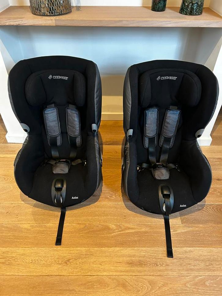 Maxi Cosi Axiss - Black Reflection - 2 stuks beschikbaar, Kinderen en Baby's, Autostoeltjes, Zo goed als nieuw, Ophalen