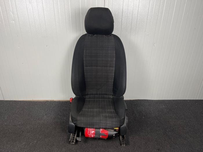 Stoel links van een Mercedes Vito, Auto-onderdelen, Interieur en Bekleding, Mercedes-Benz, Gebruikt, 3 maanden garantie