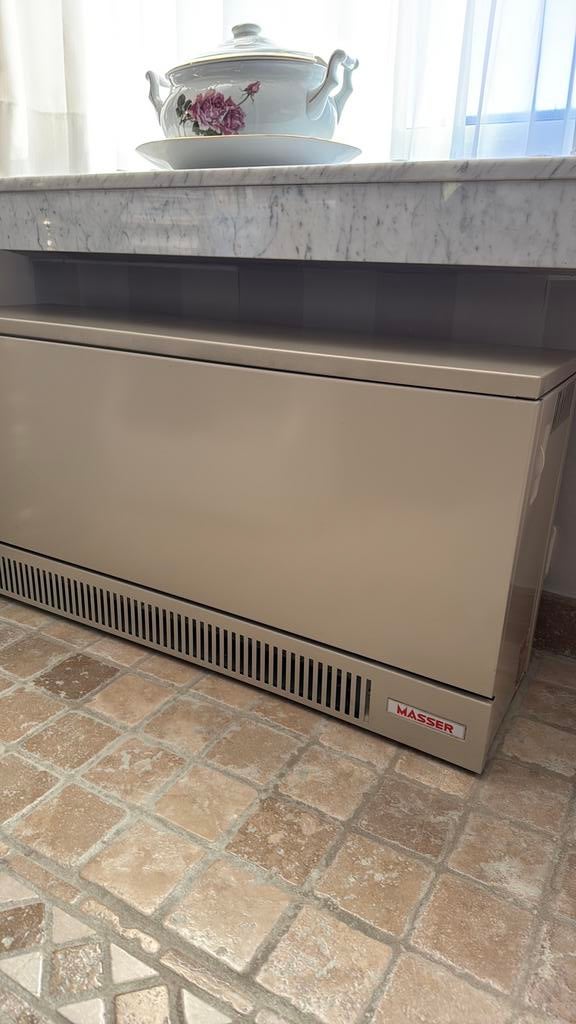 Masser accumulatie kachel, Ophalen, Zo goed als nieuw, Kachel