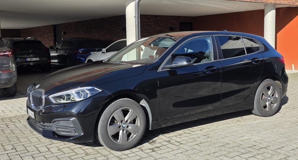 Bmw 118i automaat 90k km, Auto's, BMW, Automaat, Zwart, Particulier, 1 Reeks