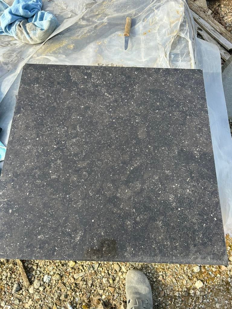 UITVERKOOP dals Belgische arduin, Ophalen, Zo goed als nieuw