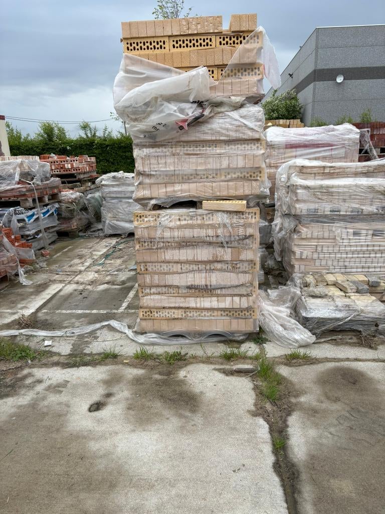 gevelstenen, Ophalen, Nieuw, Bakstenen