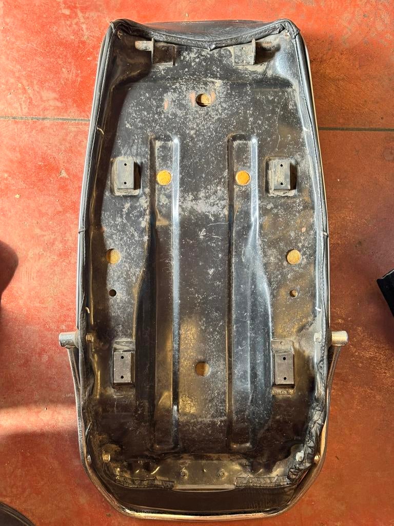 Zadel Suzuki 1100GS E, Ophalen of Verzenden, Gebruikt