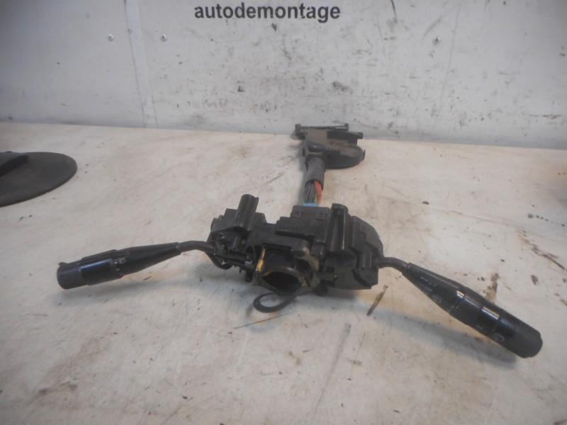 COMMUTATEURS DE VOLANT Toyota Celica (T16) (01-1985/08-1989), Utilisé, Toyota