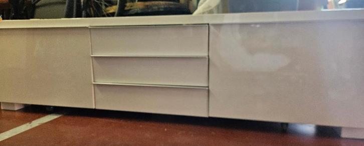 Meuble TV, Maison & Meubles, Armoires | Mobilier de télévision, Utilisé, Moins de 100 cm, 150 à 200 cm, 25 à 50 cm, Enlèvement