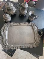 Peltro antiek service, Enlèvement