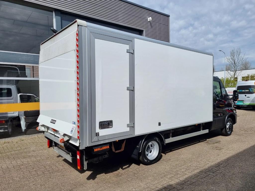 Iveco Daily 40C18 3.0D Koffer GVW 3500kg LBW 750KG Euro 6, Auto's, Bestelwagens en Lichte vracht, Automaat, Achterwielaandrijving