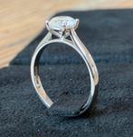 Gouden ring met diamant van 1.05 karaat met IGI certificaat!, Nieuw, Ophalen of Verzenden, 17 tot 18, Met edelsteen