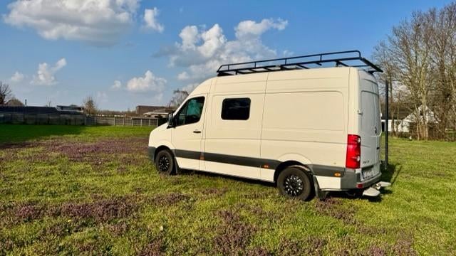 Volkswagen Crafter - Campervan, Caravanes & Camping, Camping-cars, Particulier, jusqu'à 2, Modèle Bus ou Fourgon aménagé, Volkswagen