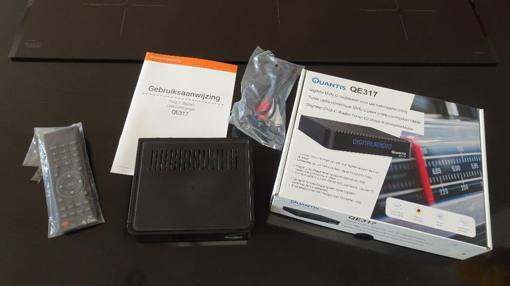 Quantis QW317 Digital Radio, TV, Hi-fi & Vidéo, Tuners, Enlèvement ou Envoi, Neuf