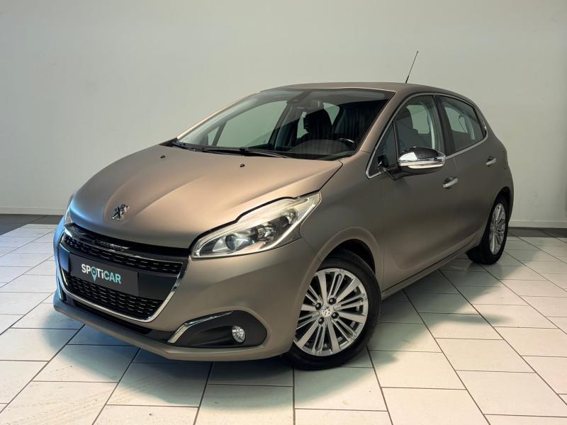 Peugeot 208 Allure, https://public.car-pass.be/vhr/cb5b426a-5bca-49b2-a3e1-26938d743c47, 5 deurs, 1560 cc, Zilver of Grijs
