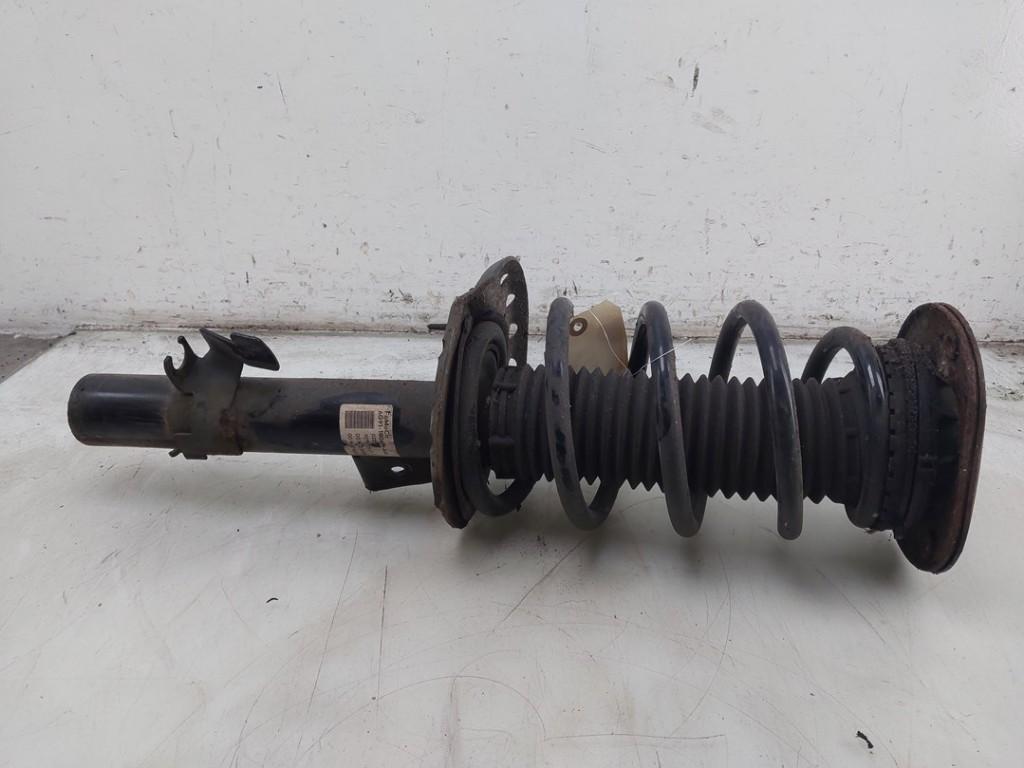 AMORTISSEUR OU ABSORBEUR DE CHOC AVANT DROIT S-Max (GBW), Henry-Ford-Straße  1
50735  Köln, DE, Ford-Werke GmbH, Kunden@ford.com