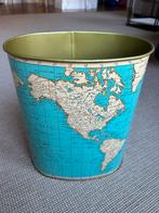 Poubelle vintage avec le monde, Enlèvement ou Envoi, Utilisé