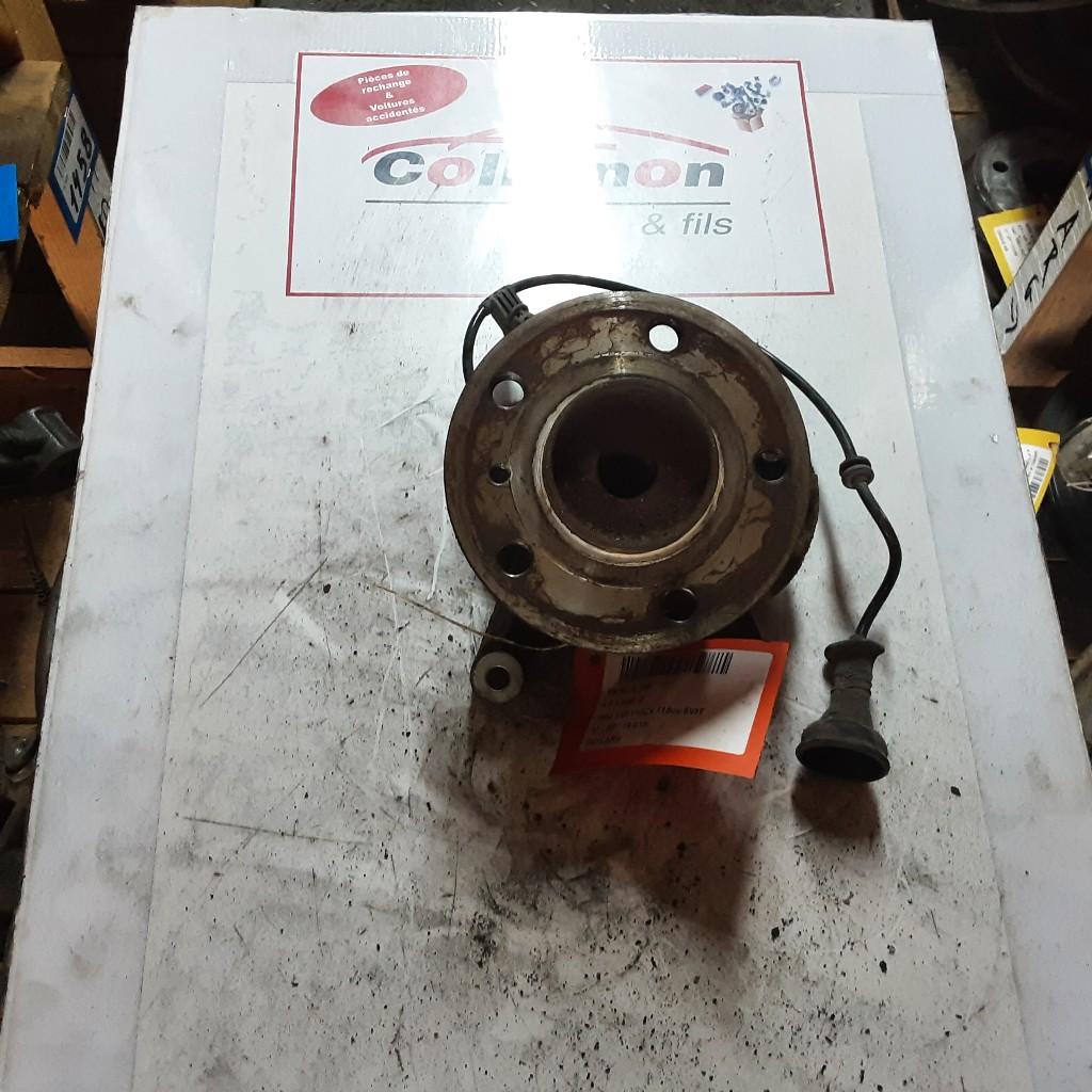 MOYEU DE ROUE ARRIÈRE GAUCHE Mercedes-Benz A (W169), Mercedes-Benz, Mevr. I. Hauben, Utilisé, Rue de l'Espoir 34 34
4030  GRIVEGNÉE, BE