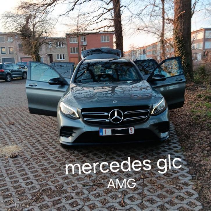 Mercedes GLC 220 D 4 Matic AMG avec option complète, Autos, Volkswagen, Particulier, Hayon arrière électrique, Toit ouvrant, Attache-remorque