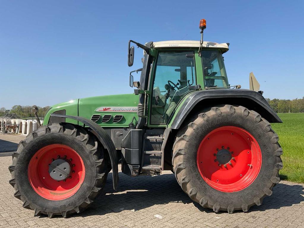 2002 Fendt 920 Favorit Vario Vierwielaangedreven landbouwtra, Gebruikt, Fendt