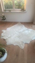Koevel, koeienhuid, Maison & Meubles, Ameublement | Revêtements de sol, Enlèvement, Comme neuf, Blanc