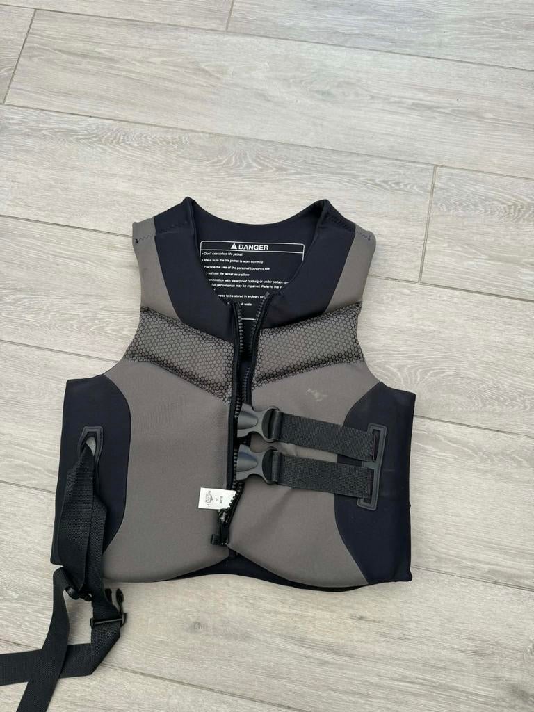 Zwemvest grijs, maat XL, Ophalen, Zo goed als nieuw, Dame of Heer, Reddingsvest of Zwemvest