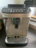 Machine à café Delonghi, Electroménager, Réservoir d'eau amovible, Café en grains, 2 à 4 tasses, Utilisé