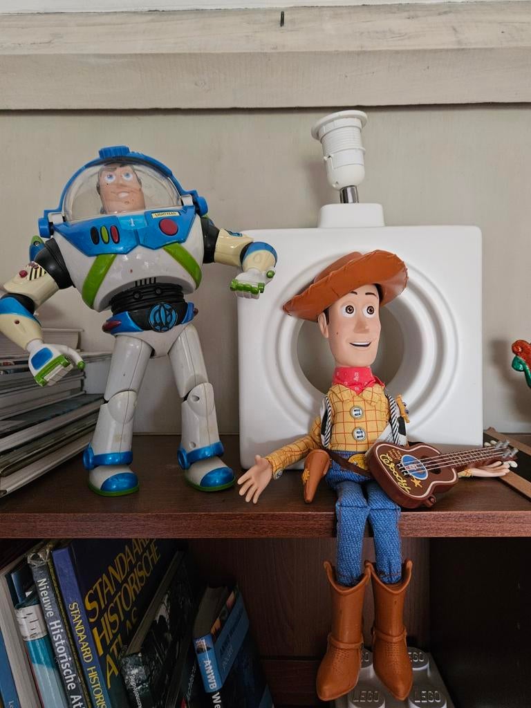 Woody & Buzz lightyear, Ophalen