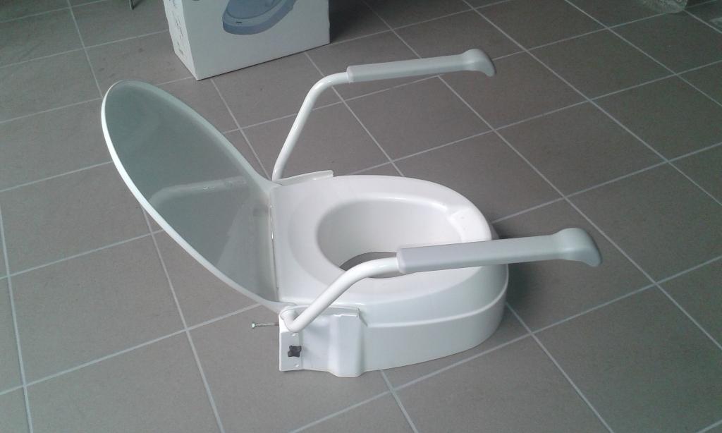 Siège de toilette Aquatec, Enlèvement, Utilisé