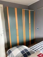 Slaapkamer in hele goede staat , bed is 1,65m breed, Ophalen