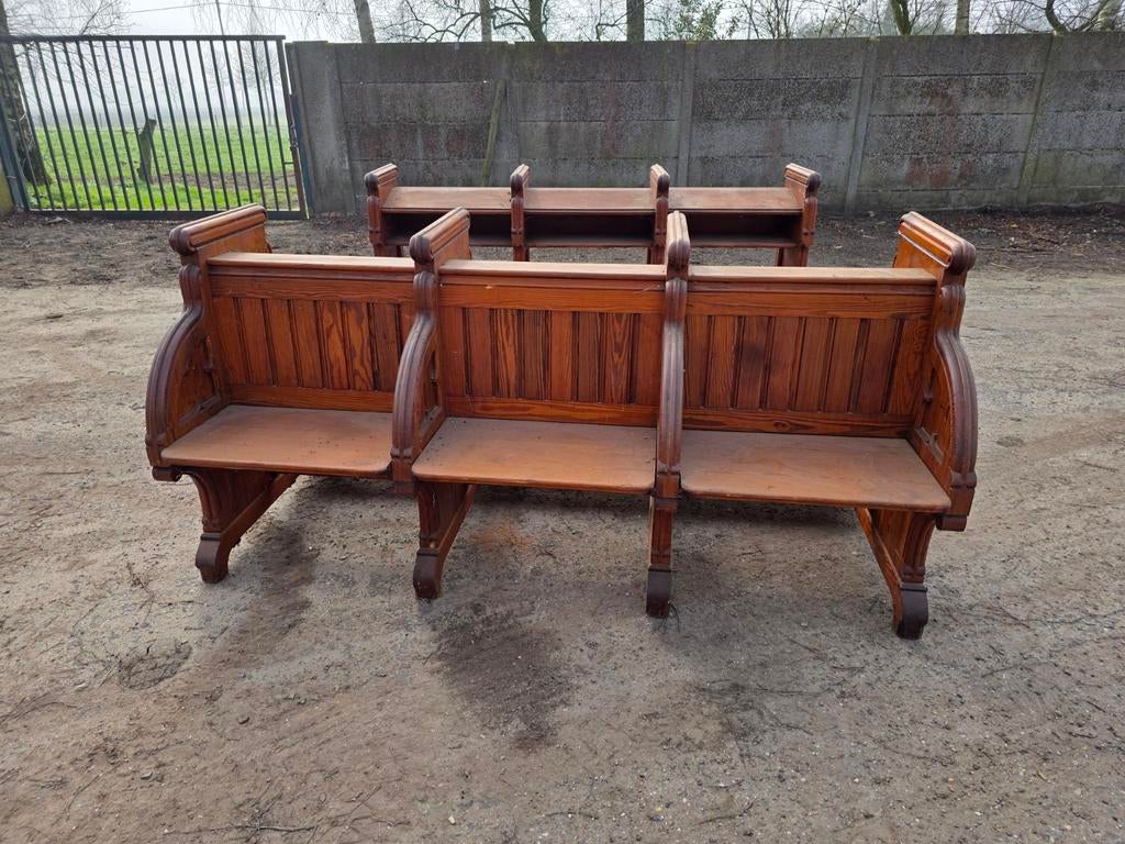 Antieke kerkbanken, Ophalen