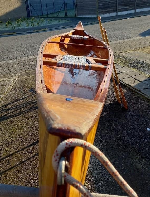 Red cedar canoe, Sports nautiques & Bateaux, Enlèvement