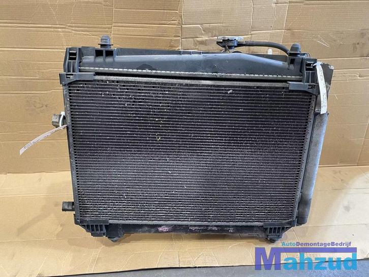 TOYOTA YARIS P9 1.0 Koelerset koelpakket, Auto-onderdelen, Airco en Verwarming, Toyota, Gebruikt