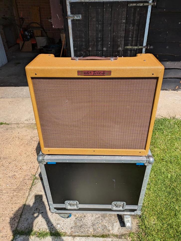 Fender Custom '57 Twin Amp, Musique & Instruments, Boîtiers & Valises, Utilisé, Guitare électrique, Flight case, Enlèvement
