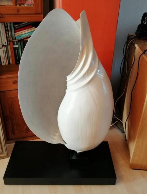 ✓ Zeer grote DESIGNlamp in de vorm van 1 GIGANTISCHE SCHEL, Huis en Inrichting, Lampen | Vloerlampen, Gebruikt, 100 tot 150 cm