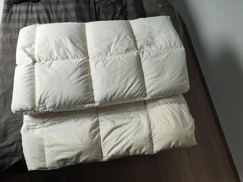 Ganzendonsdeken + bijhorende hoofdkussens, Huis en Inrichting, Slaapkamer | Beddengoed, Zo goed als nieuw, Ophalen of Verzenden