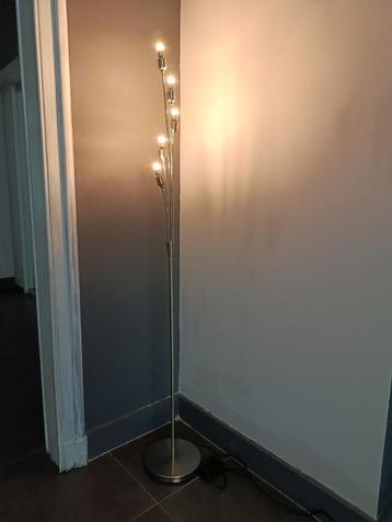 DIMBARE LED DESIGN VLOERLAMP beschikbaar voor biedingen