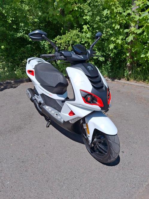 Peugeot speedfight 4, Fietsen en Brommers, Scooters | Peugeot, Gebruikt, Speedfight, Klasse B (45 km/u), Tweetakt, Ophalen of Verzenden