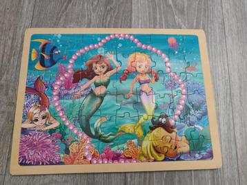 Houten puzzel zeemeermin 60 pcs beschikbaar voor biedingen