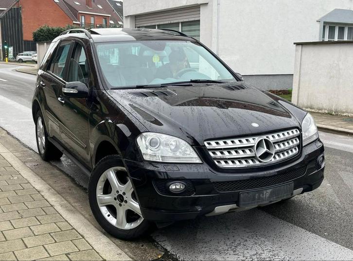 Mercedes ML 280 CDI, Auto's, Mercedes-Benz, Bedrijf, M-Klasse, Diesel, 5 deurs, Automaat, Zwart, Beige, Leder, Ophalen