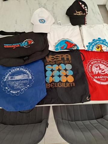 Revues, casquettes, t-shirt, sac beschikbaar voor biedingen