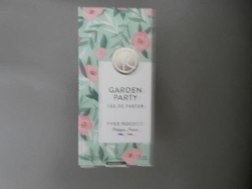 Yves Rocher Garden Party Eau de Parfum 30 ml Bloemig Houtach, Handtassen en Accessoires, Uiterlijk | Parfum, Nieuw, Ophalen of Verzenden
