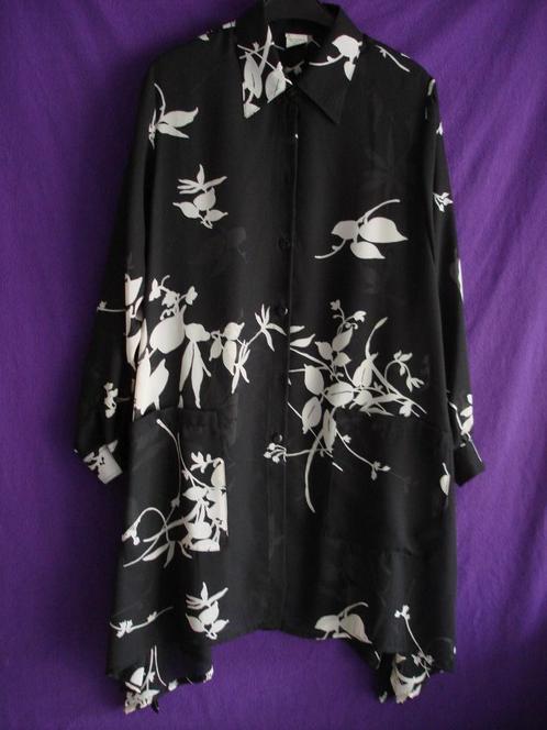 Lange overbloes met lange mouwen., Kleding | Dames, Blouses en Tunieken, Gedragen, Maat 42/44 (L), Zwart, Ophalen of Verzenden