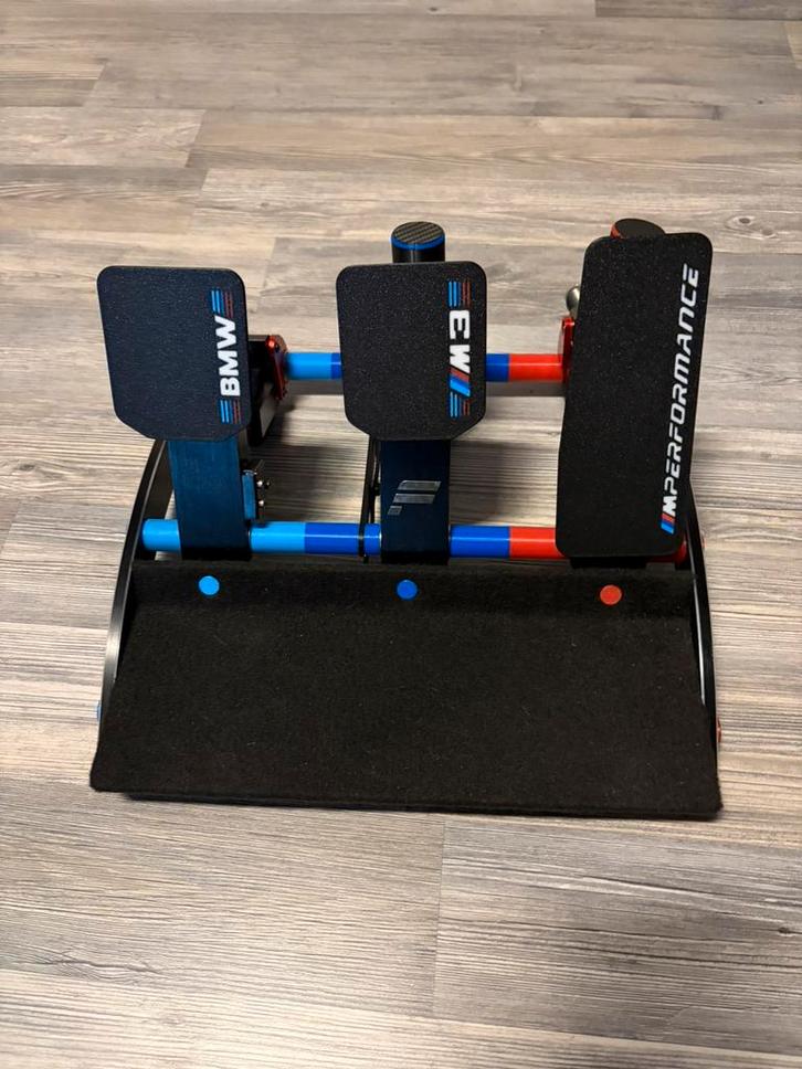 Fanatec v3 + dumper kit, Informatique & Logiciels, Joysticks, Utilisé, Enlèvement