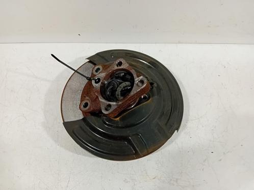 WIELNAAF LINKS ACHTER Renault Captur II (RJB) (01-2020/-), Auto-onderdelen, Remmen en Aandrijving, Renault, Gebruikt